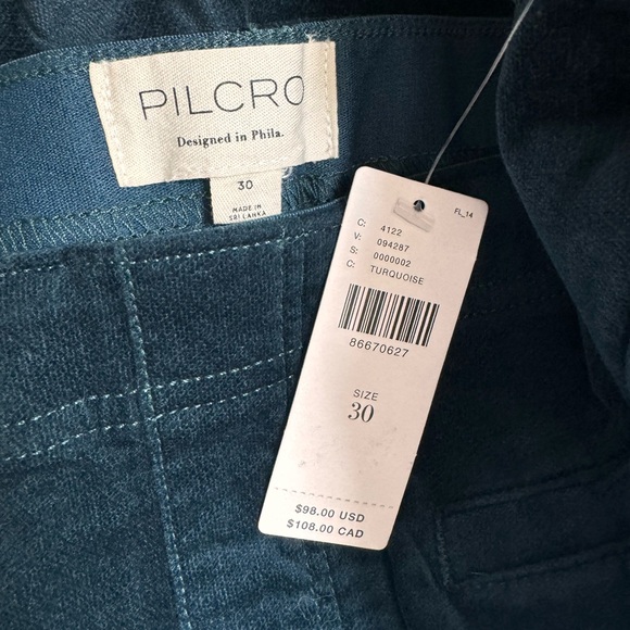 Anthropologie Pilcro Velvet Pull-On Mid-Rise Retro
Flare Jeans 30 Teal Blue - Picture 9 of 11